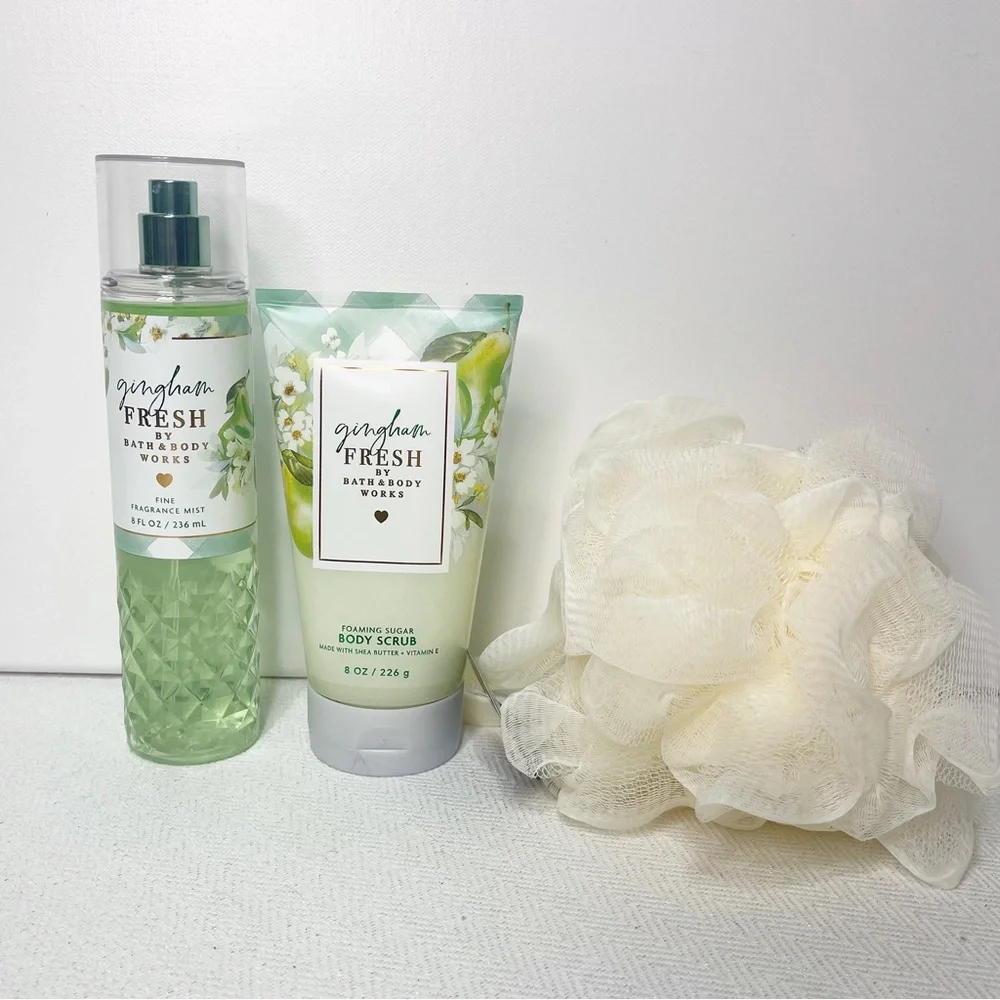 Bath & Body Works Gingham Fresh Body Scrub Loofah Gift Set NWT